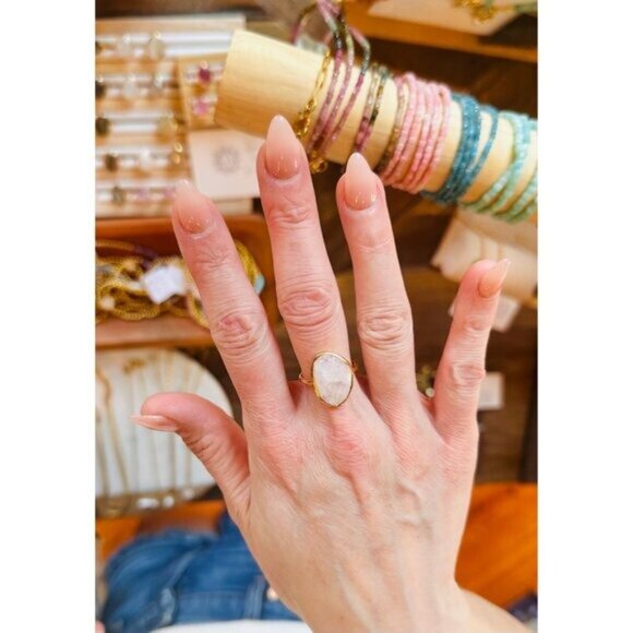 STUNNING Gemstone Statement Ring Large Rainbow Moonstone Gold Vermeil Gorgeous - Picture 11 of 11